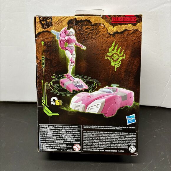 Transformers Arcee Figure Kingdom War For Cybertron WFC COMPLETE - Picture 2 of 3
